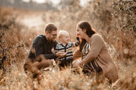 Babybauchshooting mit der Familie