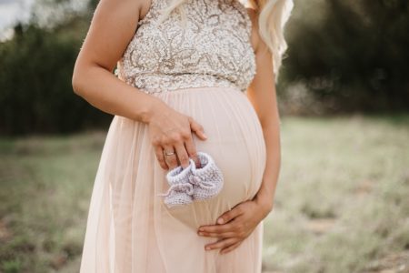 Babybauchshooting mit der Familie